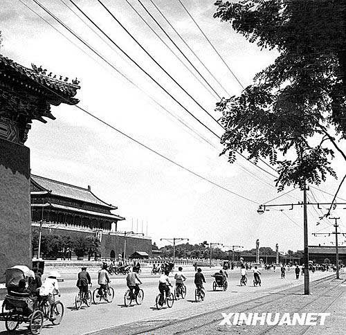 Chang'an Avenue at Tiananmen 