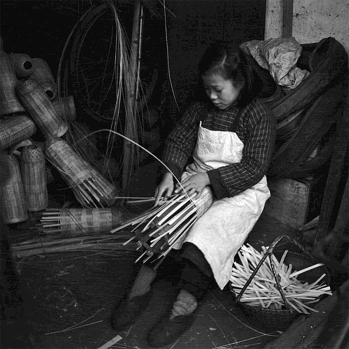 basket weaver, old shanghai picture