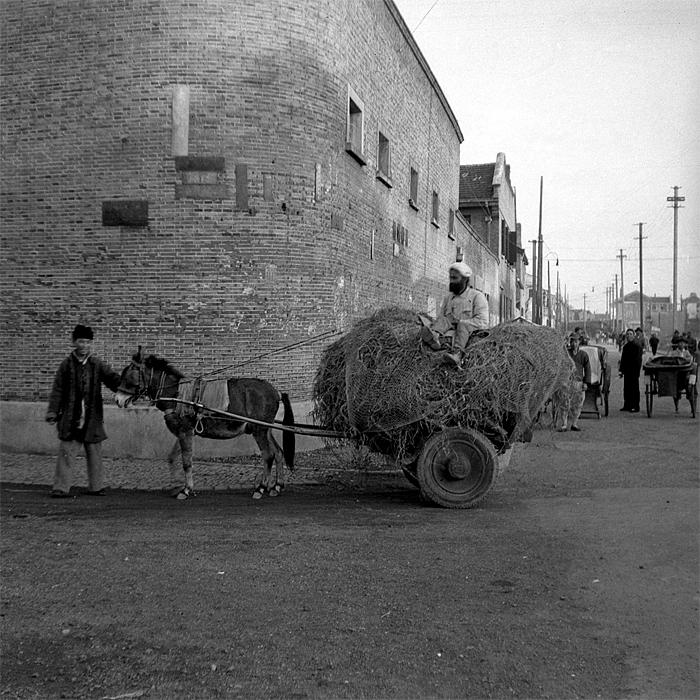 life in shanghai in old days, shanghai old picture