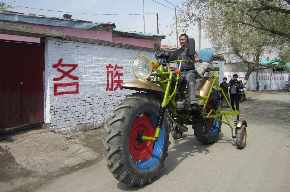 homemade giant motorcycle in xinjiang